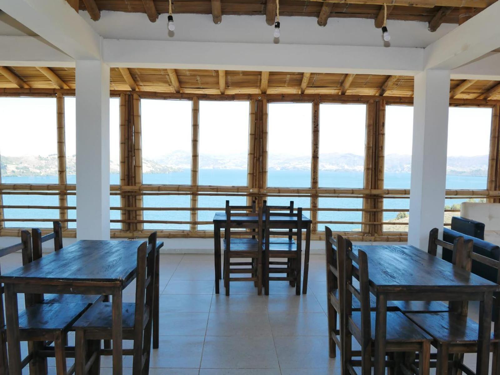 Hotel Tota Eliseo Playa Blanca Lago De 托塔 外观 照片