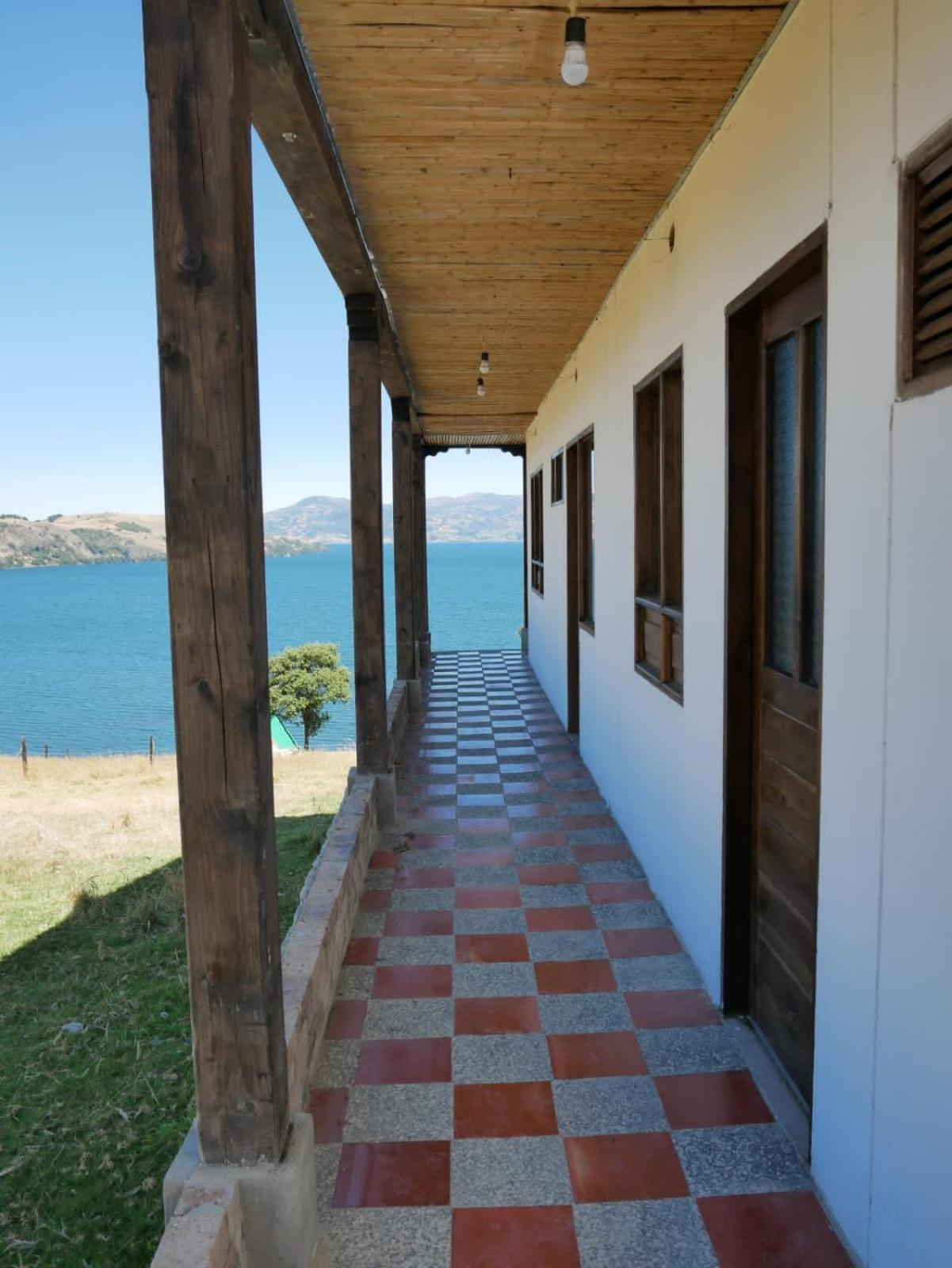 Hotel Tota Eliseo Playa Blanca Lago De 托塔 外观 照片