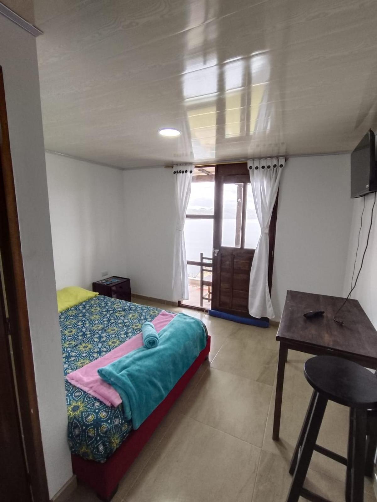 Hotel Tota Eliseo Playa Blanca Lago De 托塔 外观 照片